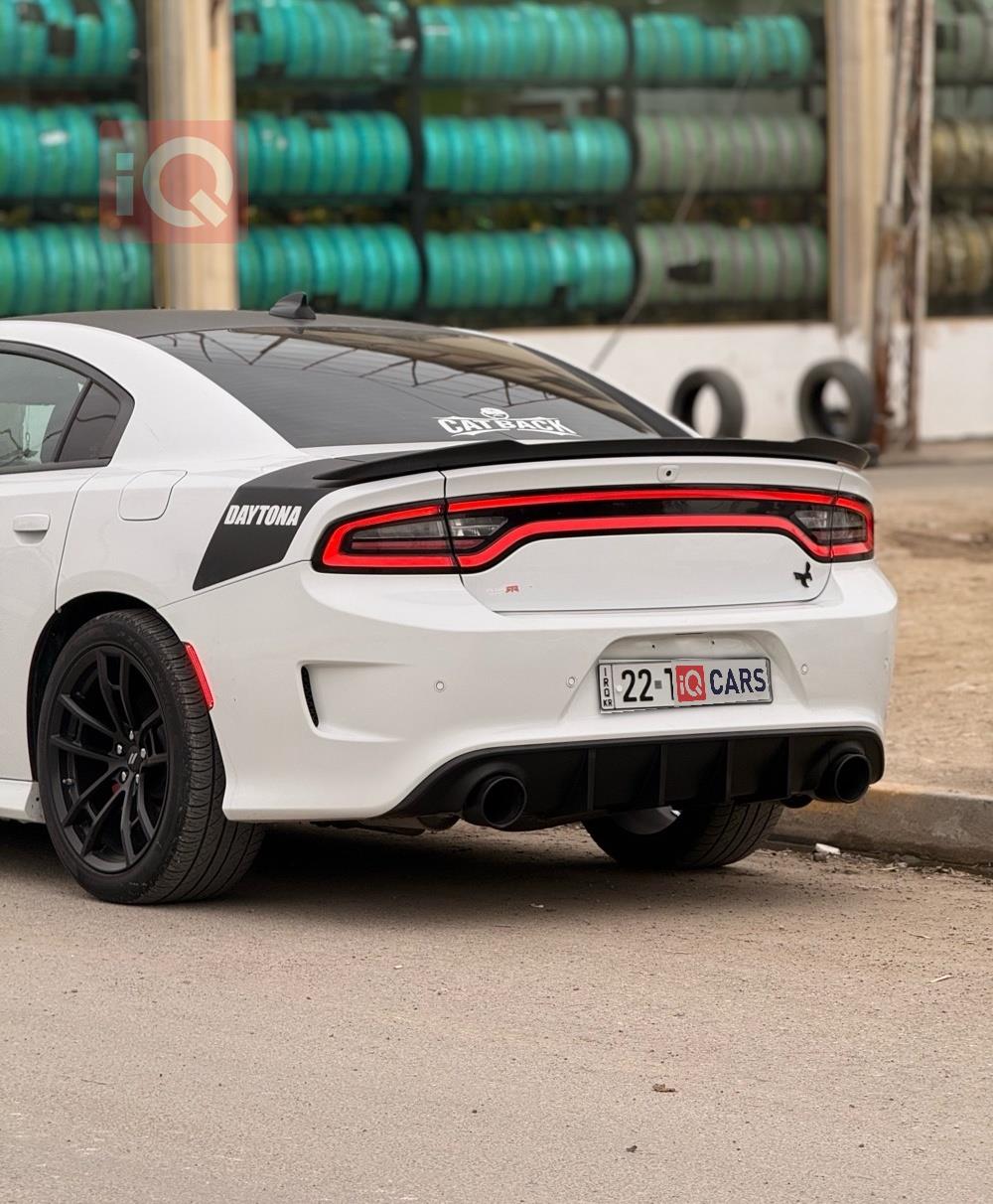 دودج تشارجر